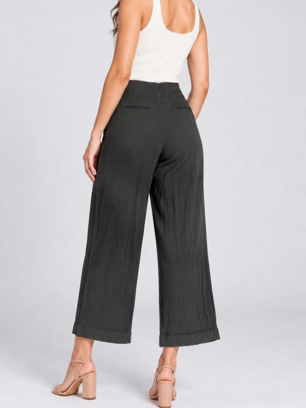 Giorgio Armani Black Pleated Wide Leg Trousers Pants Italy Size 40 US Sz 6 - Picture 3 of 10